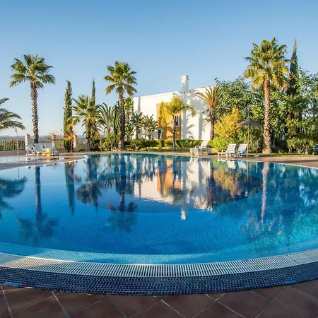 Elegant House With Pool By Homing Portimão